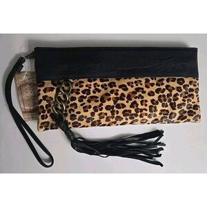 SUSAN FARBER Collection SYDNEY Black  Leather Fringe- Cheetah‎ Fur Wristlet